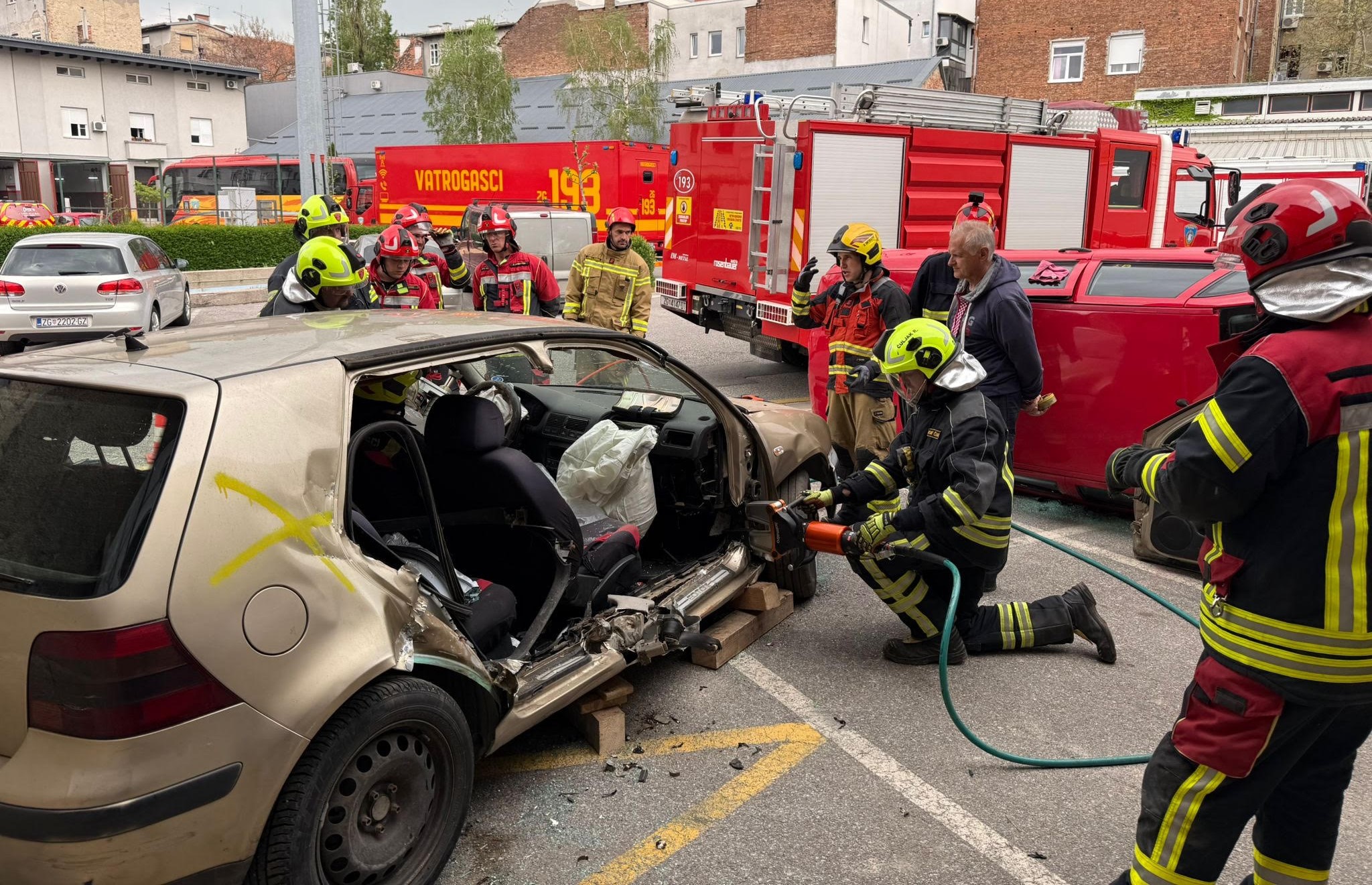 obuka vatrogascizzh zagreb3